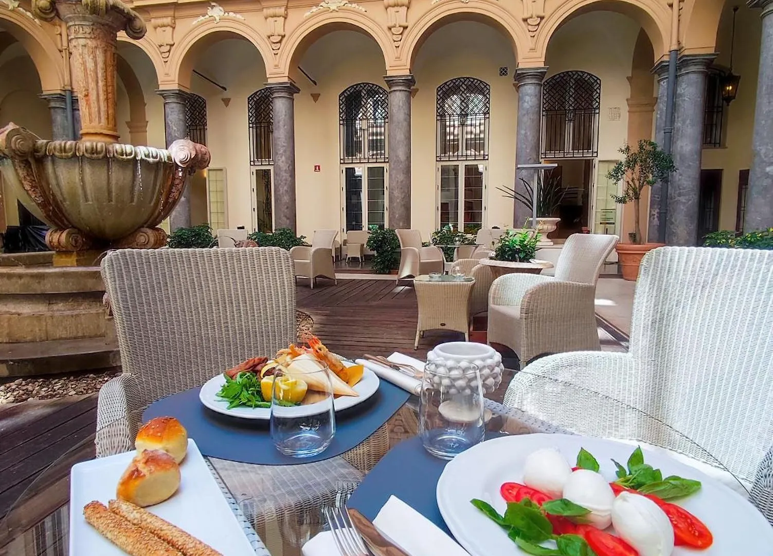 Grand Hotel Piazza Borsa Palermo 4*,  Italien